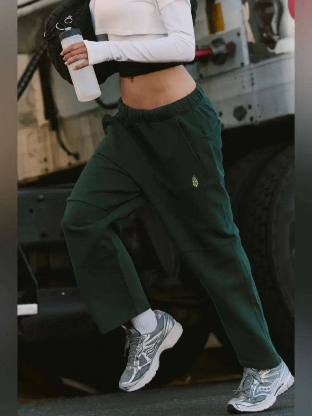 NWT! FP Free People Movement Top Score Barrel Pants Sz Large - Picture 4 of 4